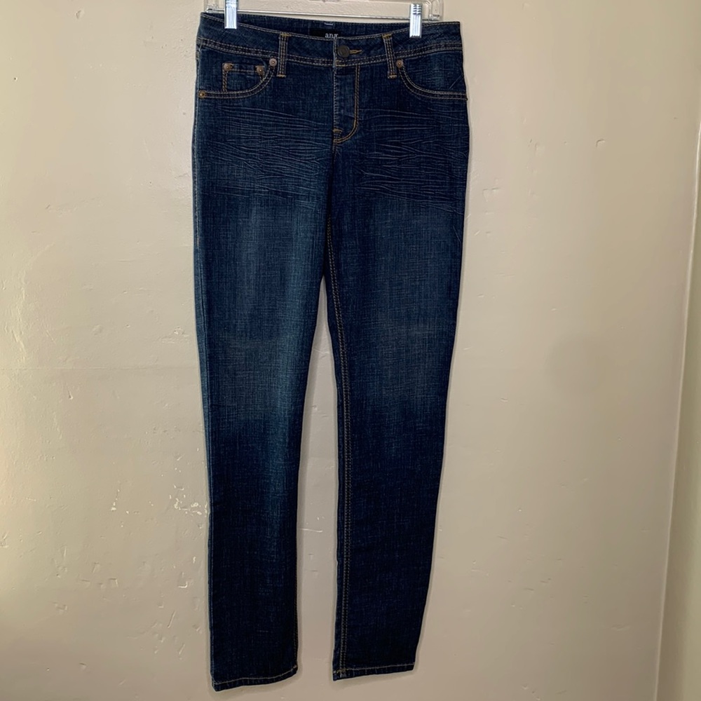 ANA Jegging Jeans Pull On Whiskering Embellished Back  Pockets Skinny Denim Sm